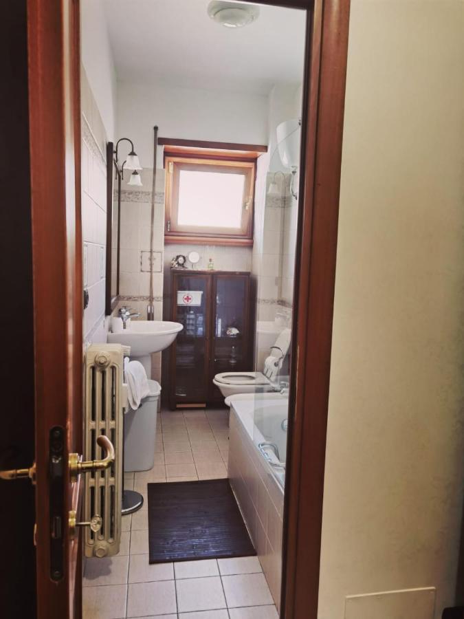 Appartamento Per Turisti E Famiglie Roma Экстерьер фото